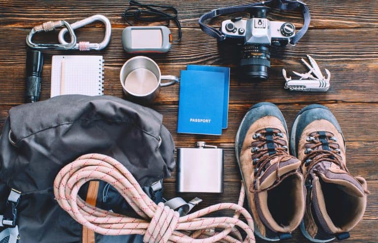 35+ Perfect Gifts for Outdoorsy Women (2025)